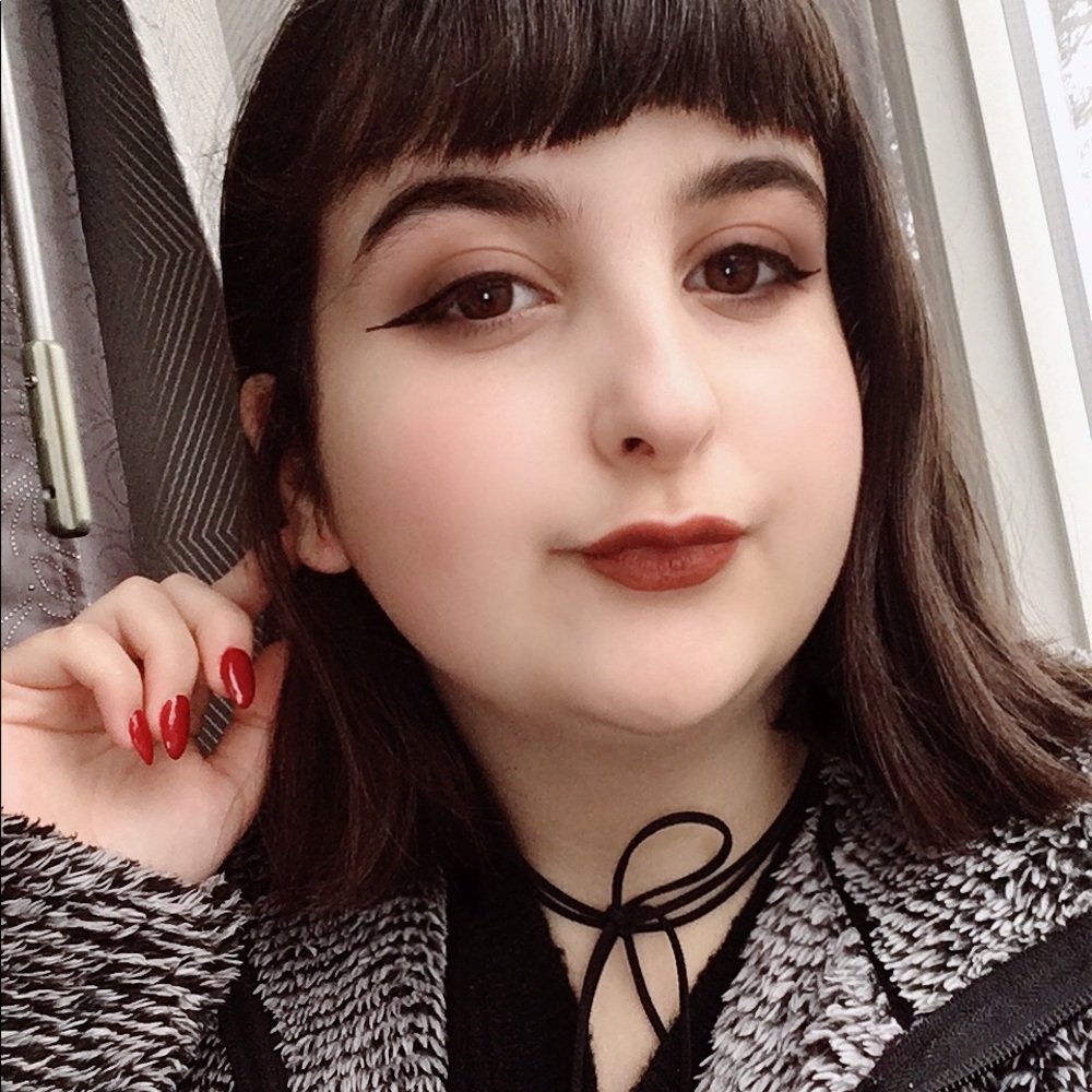 Meet your Posher, Taylor